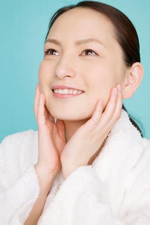 5つのレーザー機器で治療する兵庫の塩崎クリニック